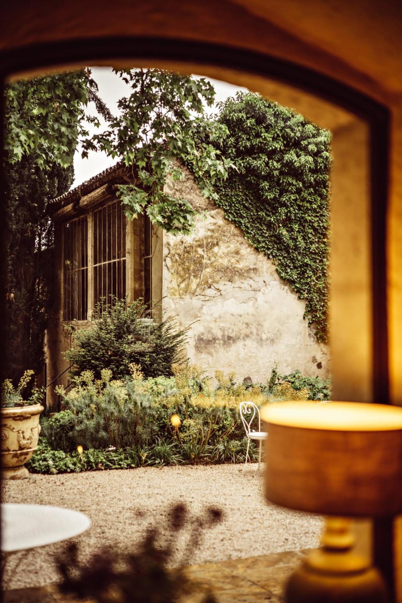 Le Galinier Lourmarin, A Beaumier Guesthouse Exterior foto